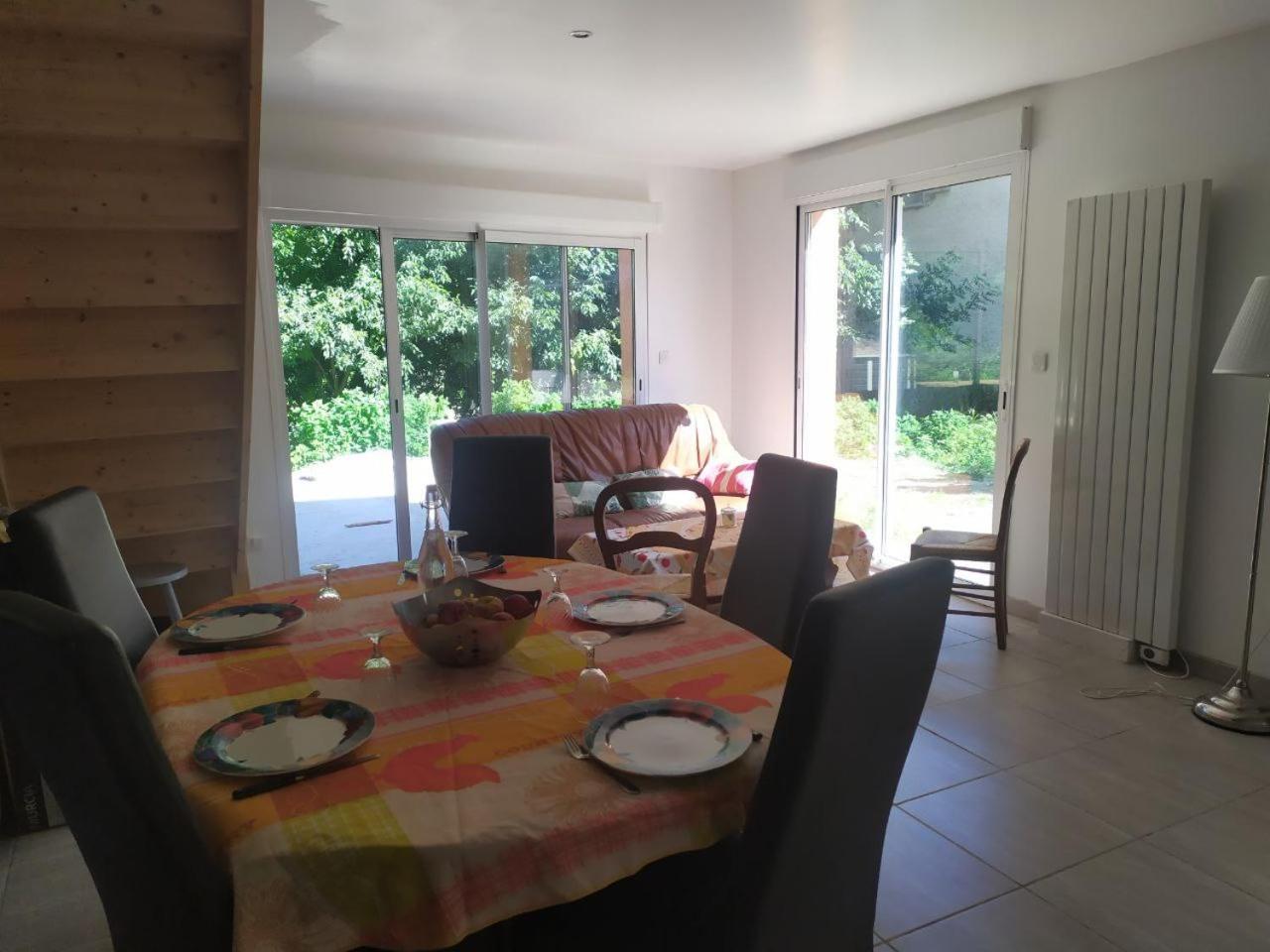 Duplex Avec Jardin Et Grande Terrasse 8-10 Personnes Villa Campagnan Luaran gambar