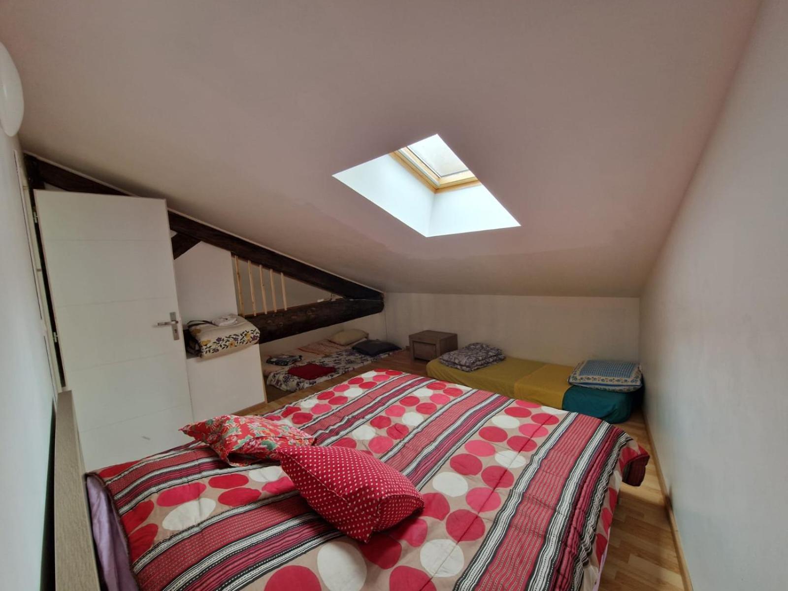 Duplex Avec Jardin Et Grande Terrasse 8-10 Personnes Villa Campagnan Luaran gambar